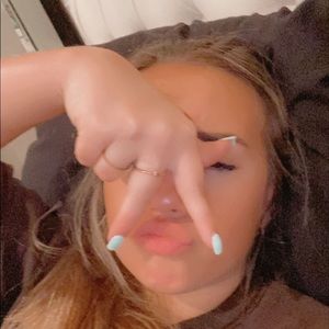 Meet your Posher, Allie